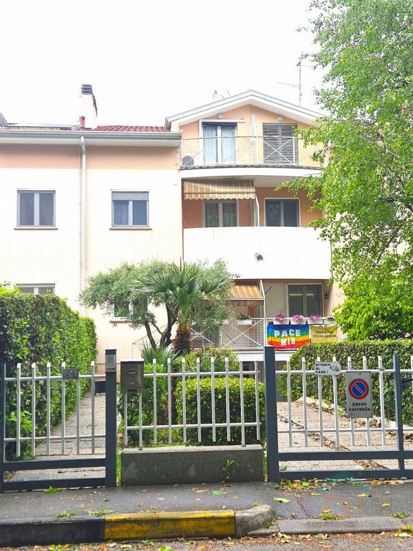 casa indipendente in vendita a Staranzano in zona Bistrigna