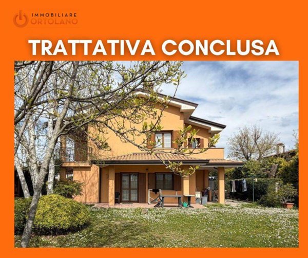casa indipendente in vendita a Staranzano in zona Bistrigna