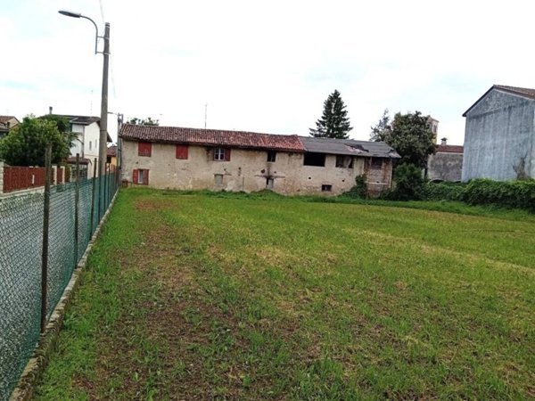 casa indipendente in vendita a Turriaco