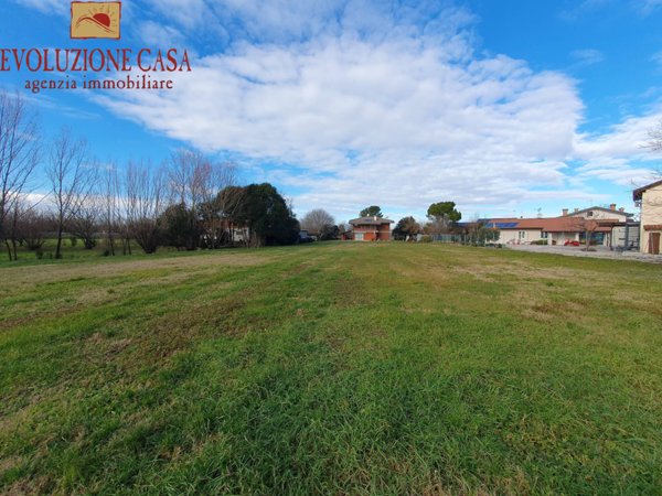 villa in vendita a Turriaco