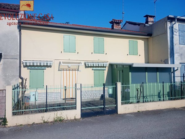 casa indipendente in vendita a Turriaco