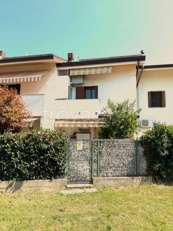casa indipendente in vendita a Turriaco