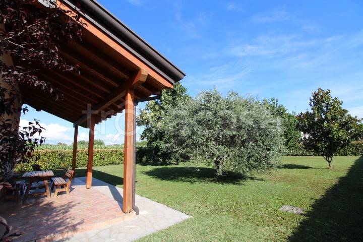 casa indipendente in vendita a Villesse