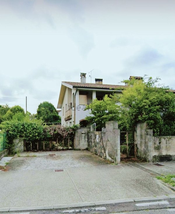 casa indipendente in vendita a Villesse