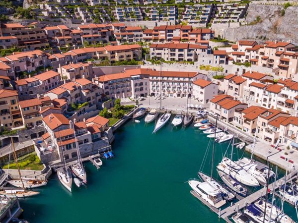 appartamento in vendita a Duino Aurisina in zona Sistiana