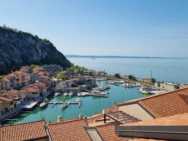 appartamento in vendita a Duino Aurisina