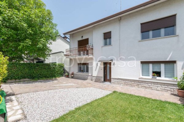 casa indipendente in vendita a Duino Aurisina in zona Sistiana