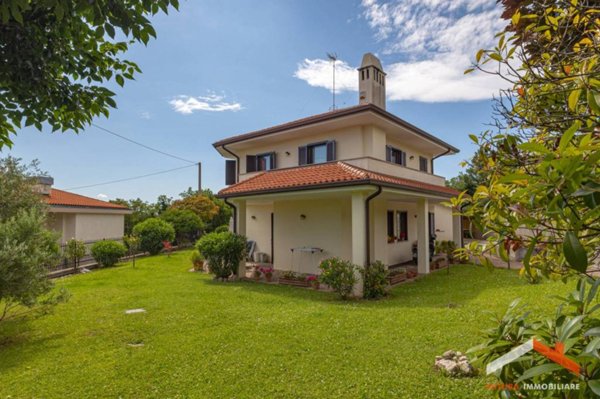 casa indipendente in vendita a Duino Aurisina in zona Duino