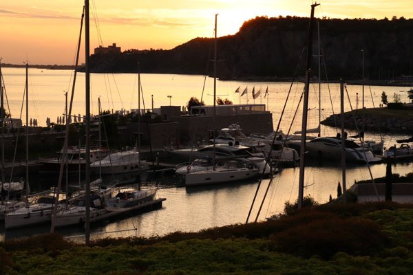 appartamento in vendita a Duino Aurisina in zona Duino