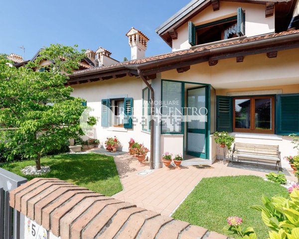 casa semindipendente in vendita a Duino Aurisina in zona Duino