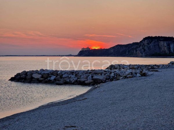 appartamento in vendita a Duino Aurisina in zona Sistiana