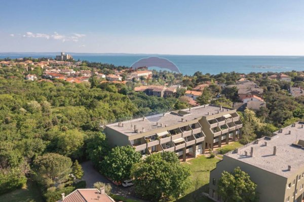 appartamento in vendita a Duino Aurisina in zona Duino