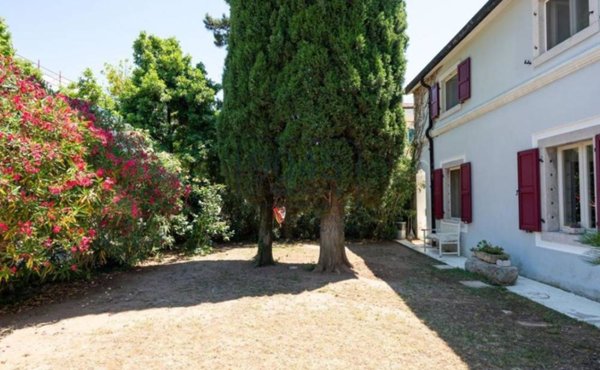 casa indipendente in vendita a Duino Aurisina in zona Duino