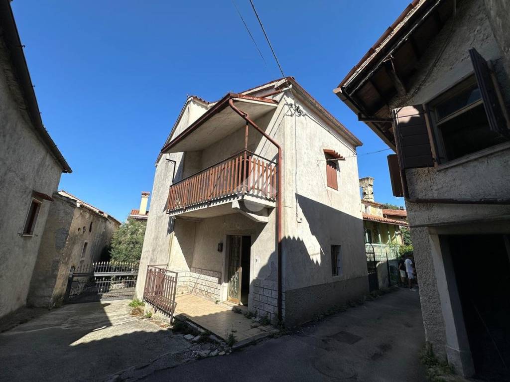casa indipendente in vendita a Duino Aurisina