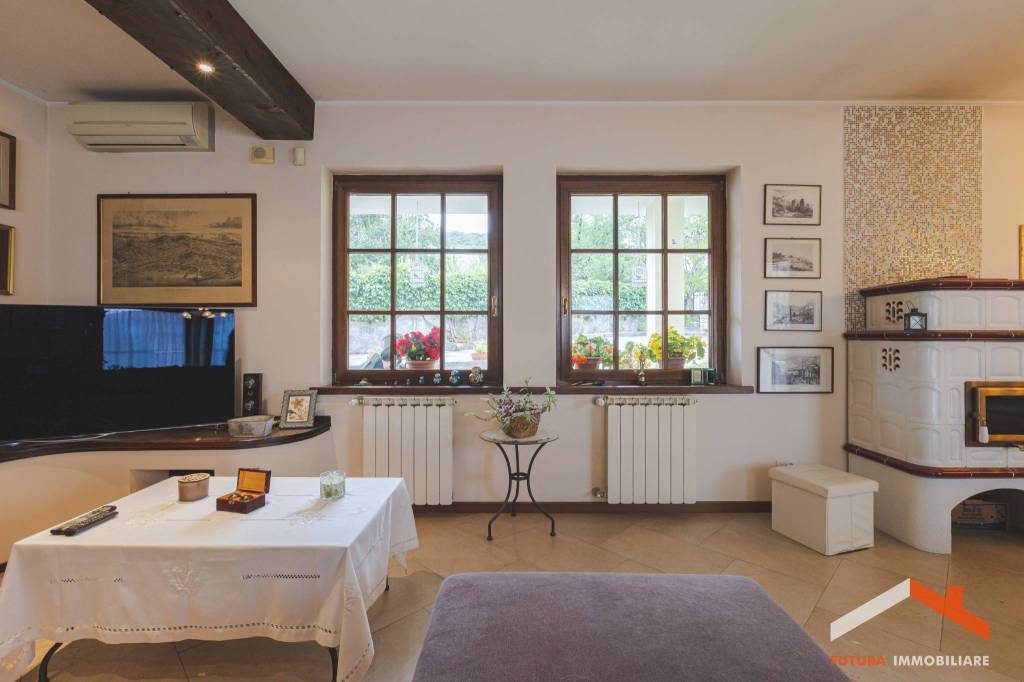 casa indipendente in vendita a Duino Aurisina in zona Duino