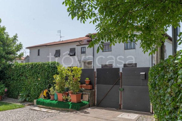 casa indipendente in vendita a Duino Aurisina in zona Sistiana