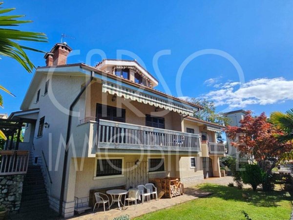 casa indipendente in vendita a Duino Aurisina in zona Visogliano