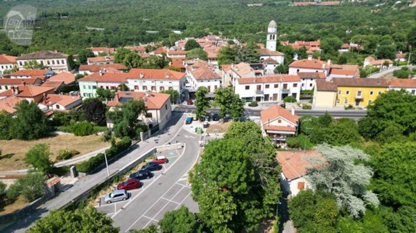 negozio in vendita a Duino Aurisina