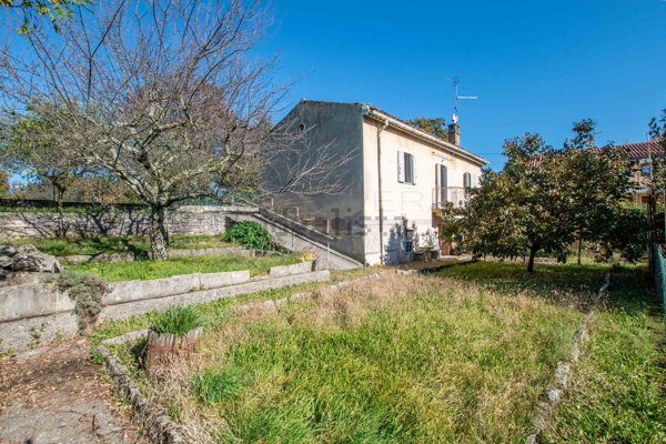 casa indipendente in vendita a Duino Aurisina