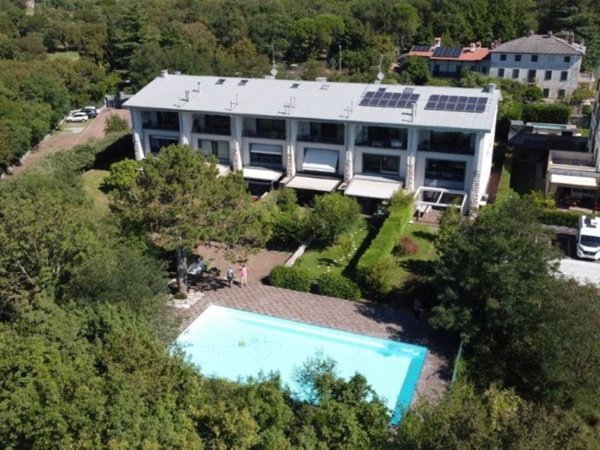 appartamento in vendita a Duino Aurisina in zona Malchina