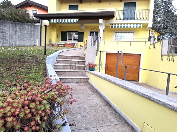 appartamento in vendita a Duino Aurisina in zona Sistiana