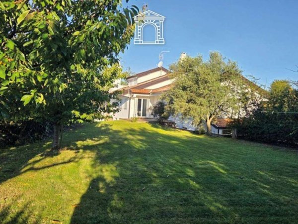 casa indipendente in vendita a Duino Aurisina in zona San Pelagio