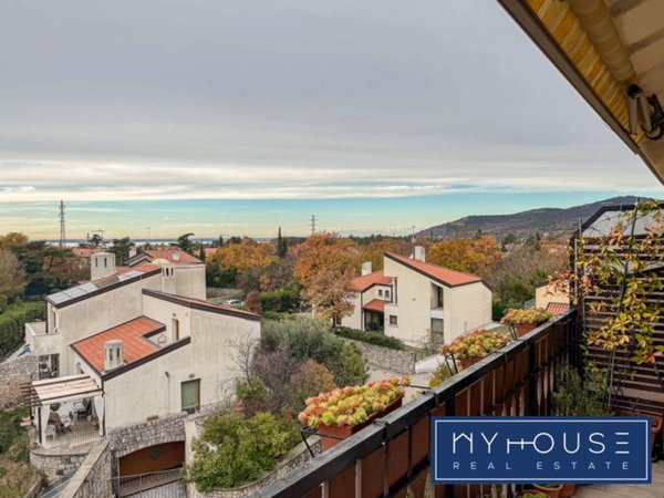 appartamento in vendita a Duino Aurisina in zona Sistiana