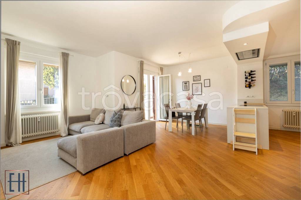 appartamento in vendita a Duino Aurisina in zona Duino