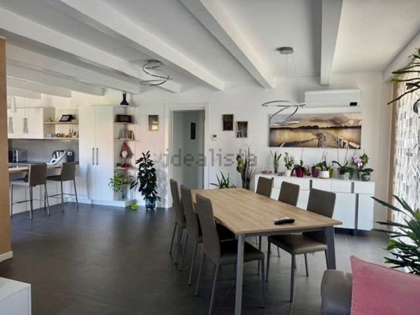 casa indipendente in vendita a Duino Aurisina in zona Sistiana