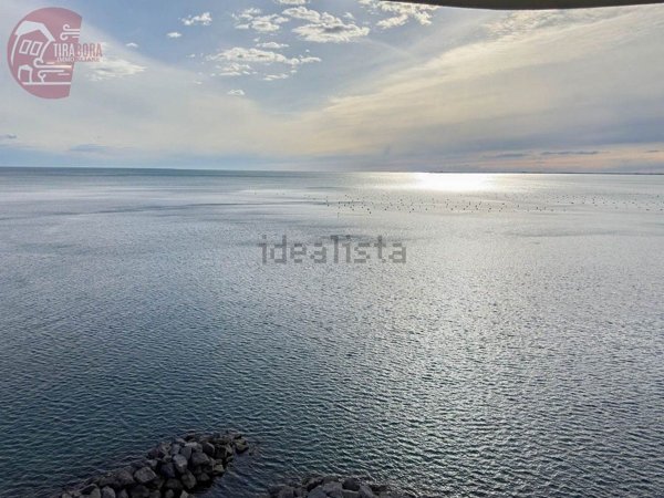 appartamento in vendita a Duino Aurisina in zona San Pelagio