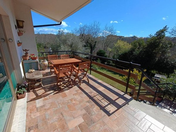 casa indipendente in vendita a Duino Aurisina in zona Sistiana