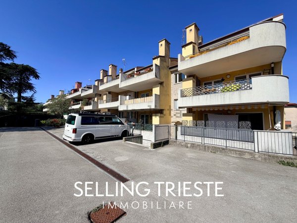 appartamento in vendita a Duino Aurisina in zona Aurisina Cave