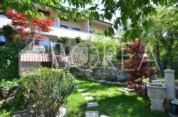 casa indipendente in vendita a Duino Aurisina in zona Sistiana