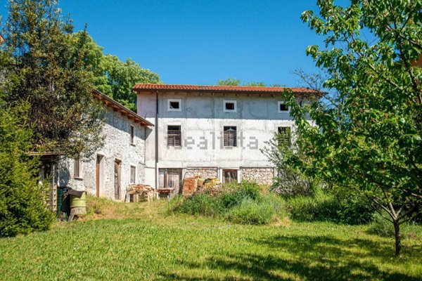casa indipendente in vendita a Duino Aurisina in zona Visogliano