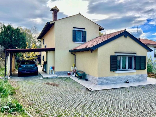 casa indipendente in vendita a Duino Aurisina in zona Duino