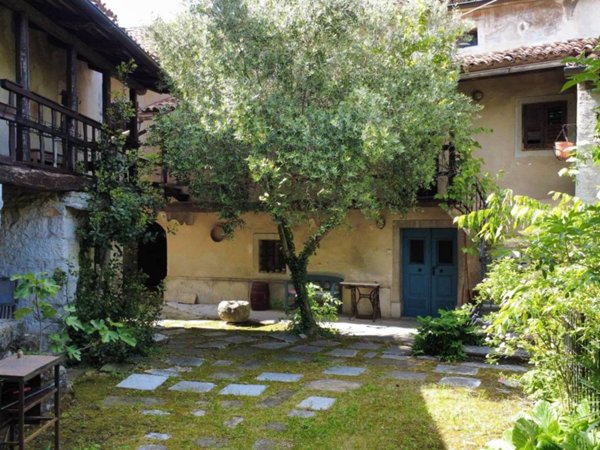 appartamento in vendita a Duino Aurisina in zona Malchina