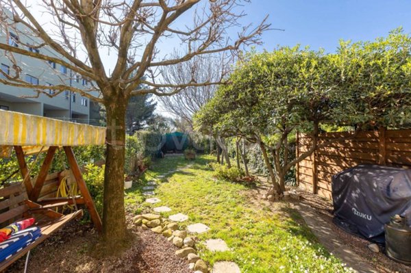 casa indipendente in vendita a Duino Aurisina in zona Duino