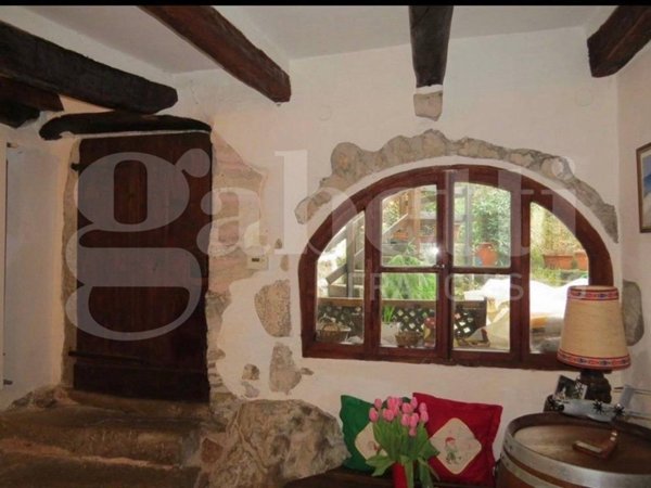casa indipendente in vendita a Duino Aurisina in zona Sistiana