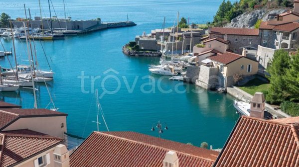 appartamento in vendita a Duino Aurisina in zona Sistiana