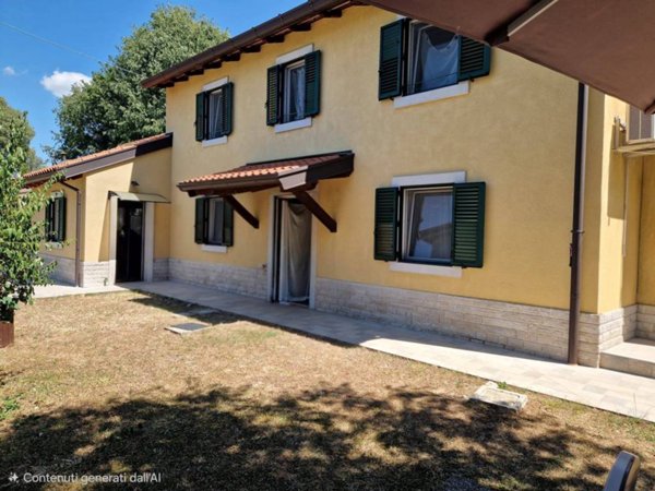 casa indipendente in vendita a Duino Aurisina in zona Sistiana