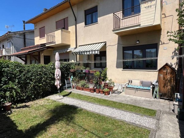 casa indipendente in vendita a Duino Aurisina in zona Sistiana