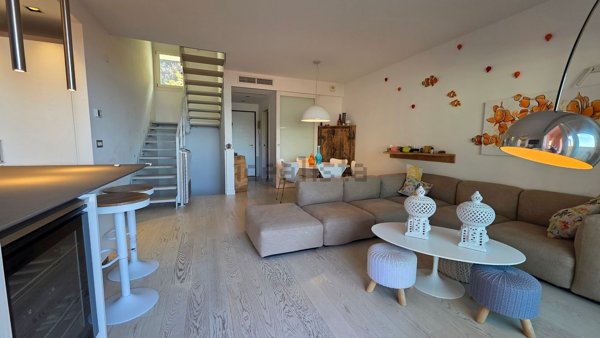 casa indipendente in vendita a Duino Aurisina in zona Sistiana