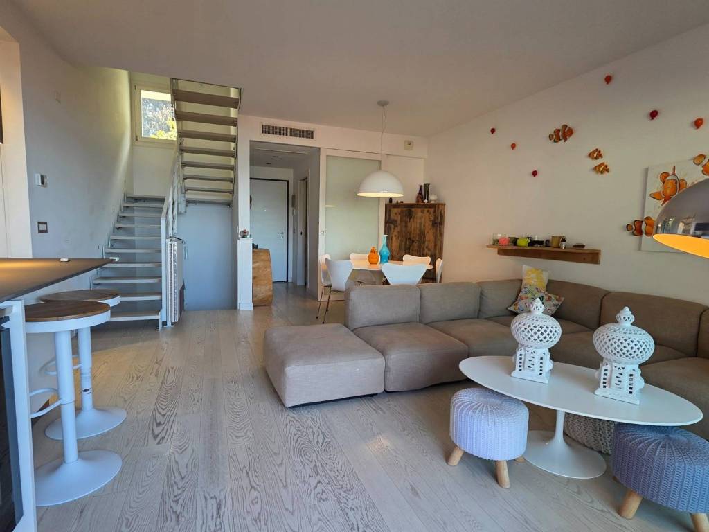 casa indipendente in vendita a Duino Aurisina in zona Sistiana