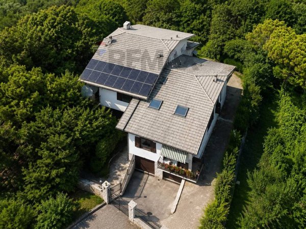 appartamento in vendita a Duino Aurisina in zona Duino