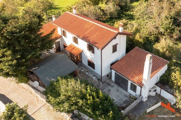 casa indipendente in vendita a Monrupino
