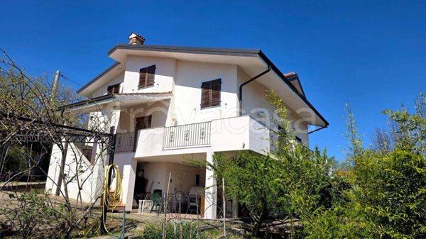 casa indipendente in vendita a Monrupino