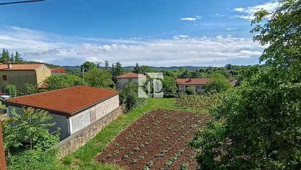 casale in vendita a Monrupino