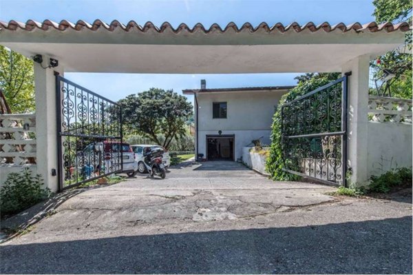 casa indipendente in vendita a Muggia in zona Chiampore