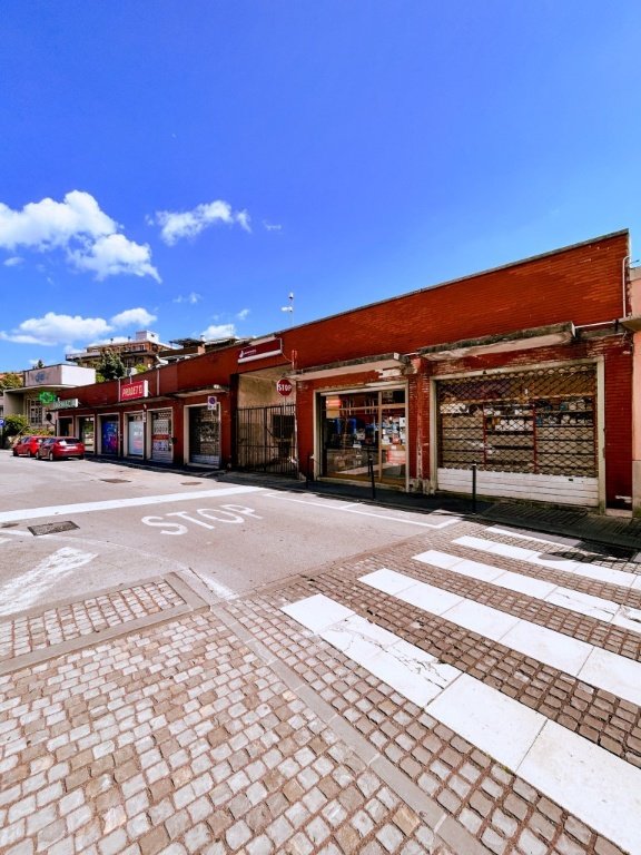 locale commerciale in vendita a Muggia