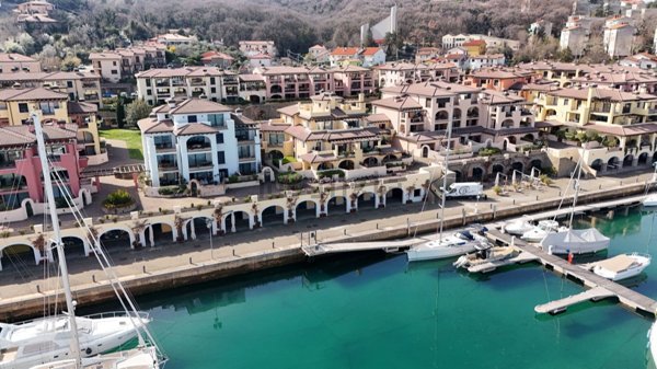 appartamento in vendita a Muggia